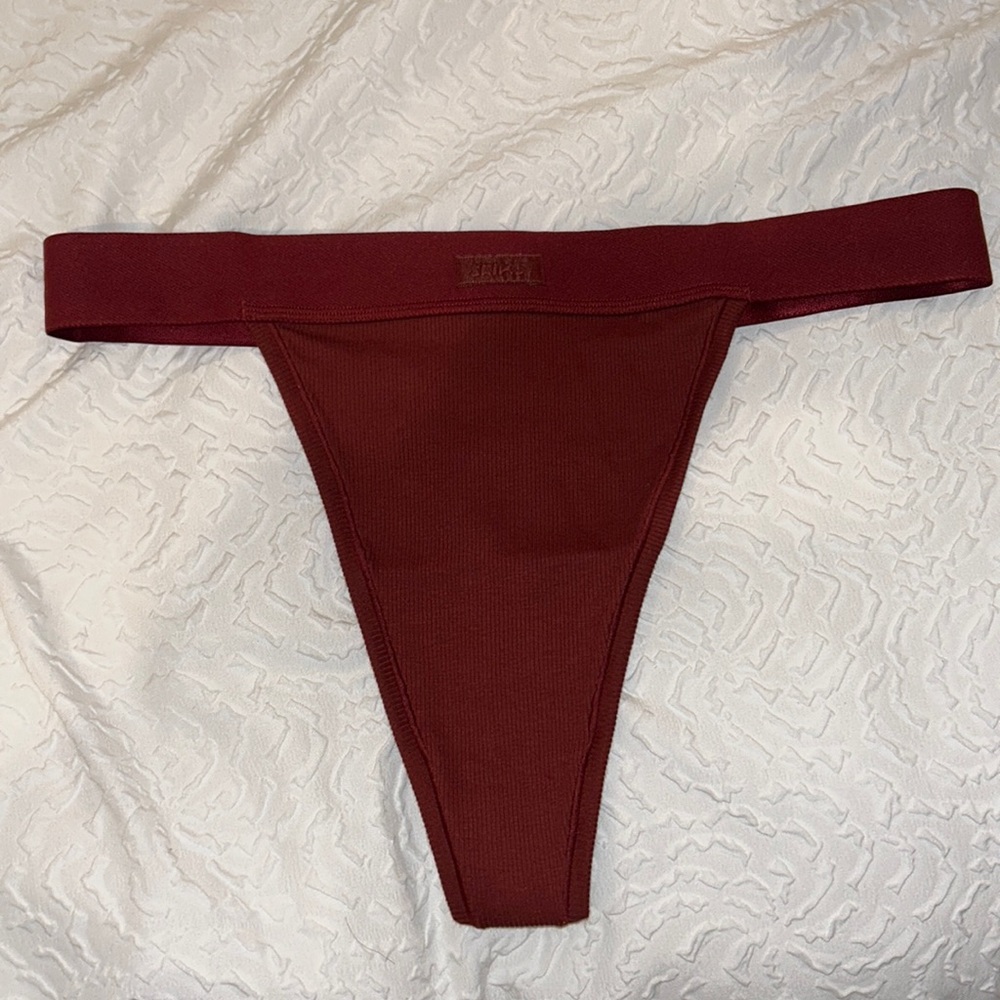 Skim band thong